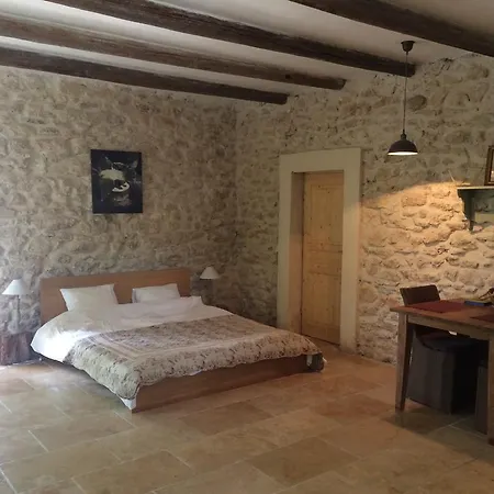 Chateau De Peyrolles Дом отдыха Апт